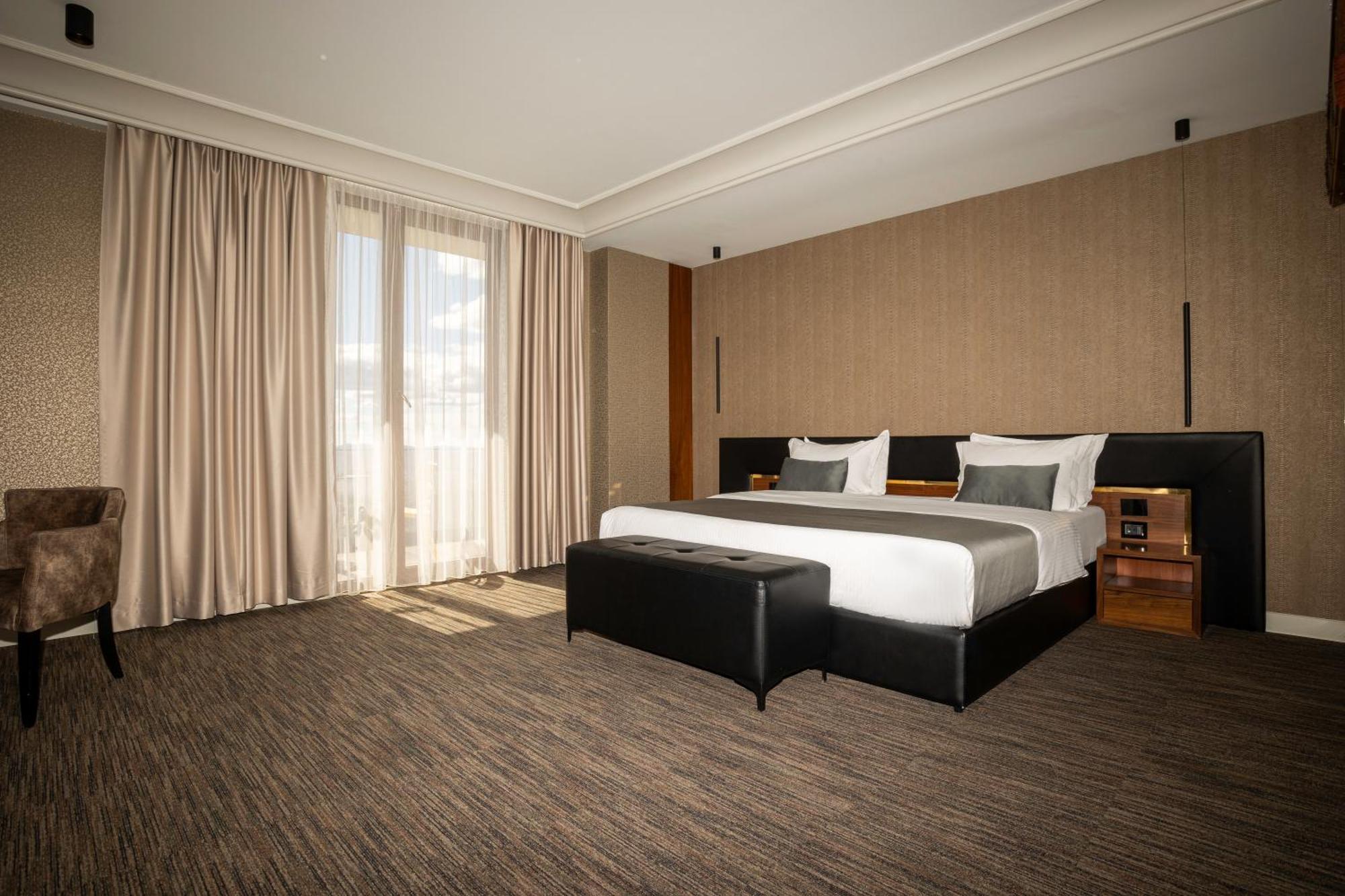 Linze Select Hill Resort מראה חיצוני תמונה