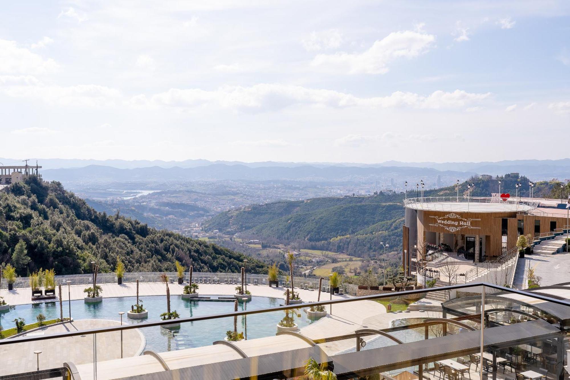 Linze Select Hill Resort מראה חיצוני תמונה